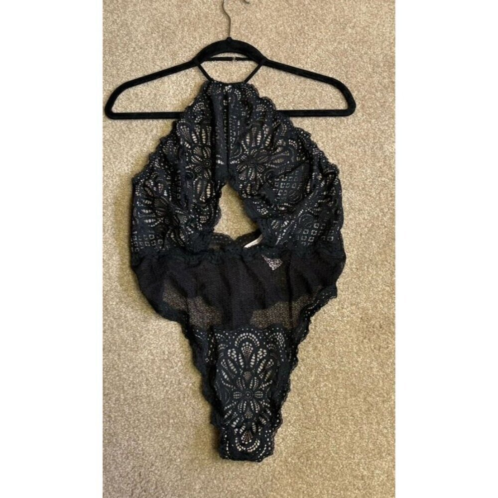 Victoria’s Secret Lace Black Thong Teddy. Size XL Halter Neck
